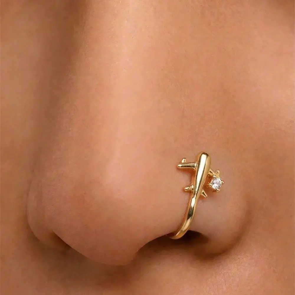 Body Jewelry Nose Studs - 1PC 飛行機デザインノーピアス鼻クリップ日常着用パーティーファッションアクセサリー女性のためのホット販売スタイリッシュな鼻孔装飾