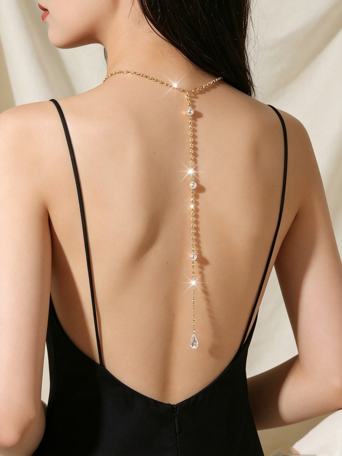 新商品：ラインストーンタッセルバックチェーン、エレガントなデ - Body Jewelry High End のレビューと価格